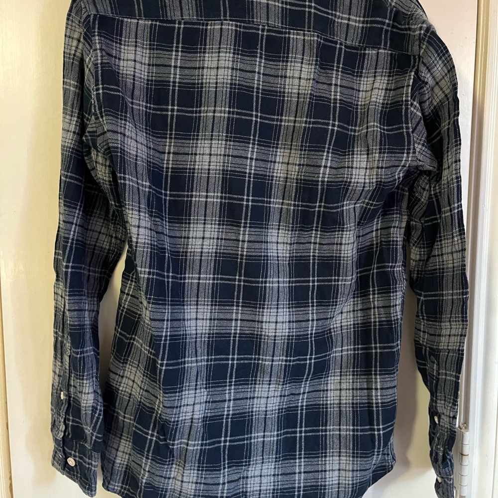 H&M flannel button down - Picture 2 of 3